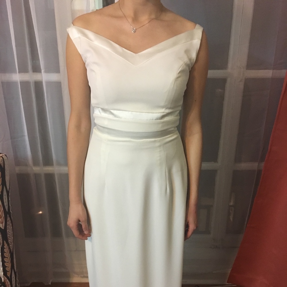 Classic Off Shoulder Wedding Dress